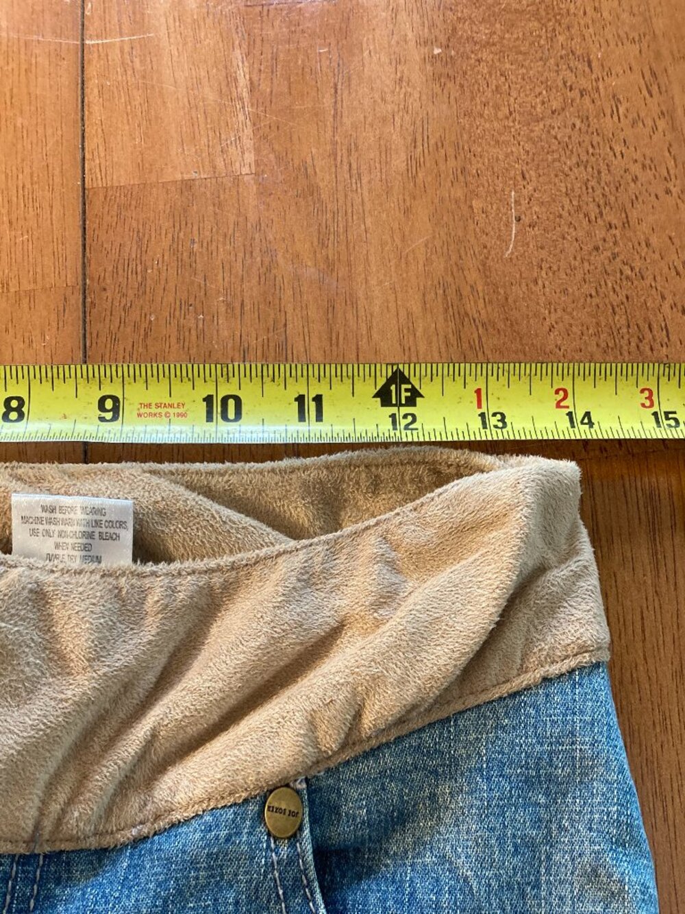 Joe Boxer Vintage Y2K Low-Rise Flare Jeans - Tagged size 14 - Measure = to a 4/6 - Picture 11 of 14
